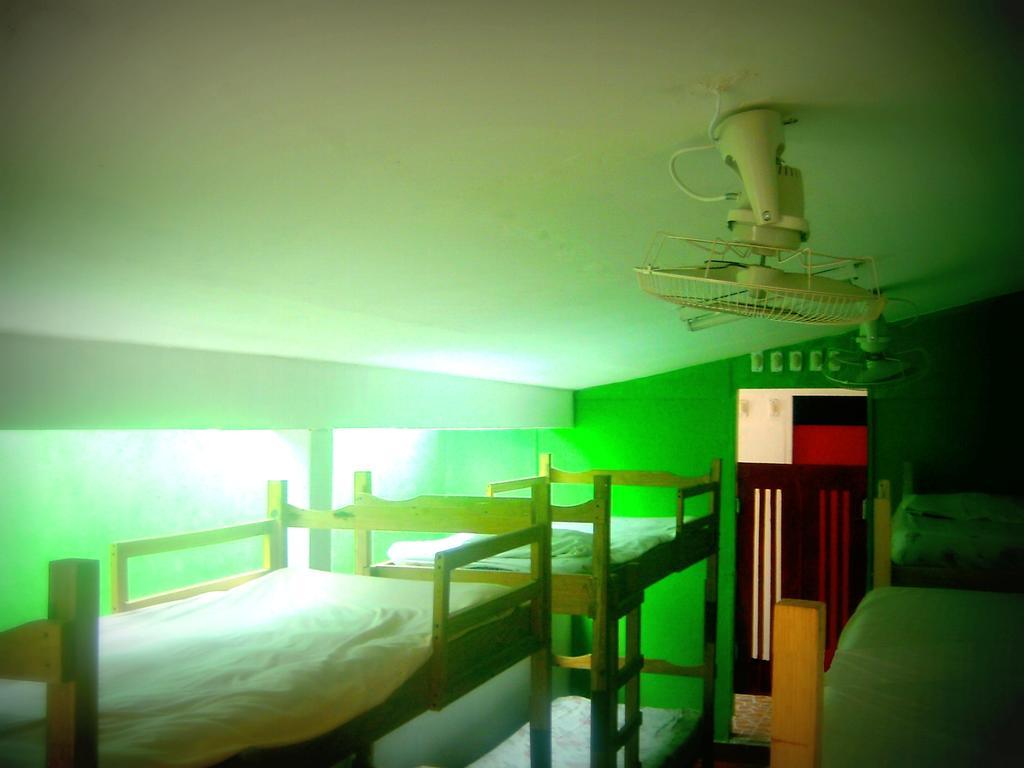 Hostel Tadeo San Juan Del Sur Szoba fotó